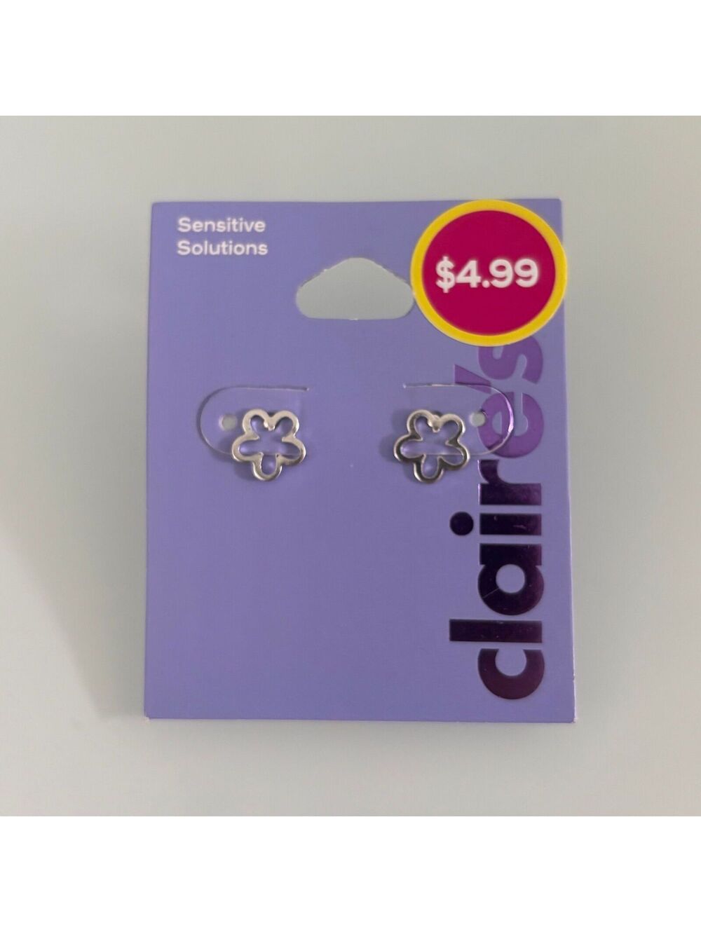 Claire’s Flower Studs